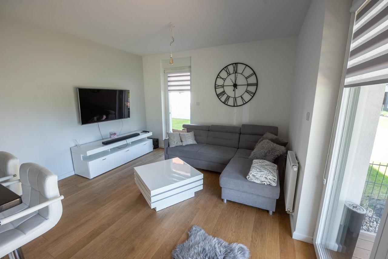 Apartament Nad Jeziorem W Ilawie- Mozliwosc Wynajecia Motorowki !! Iława Kültér fotó
